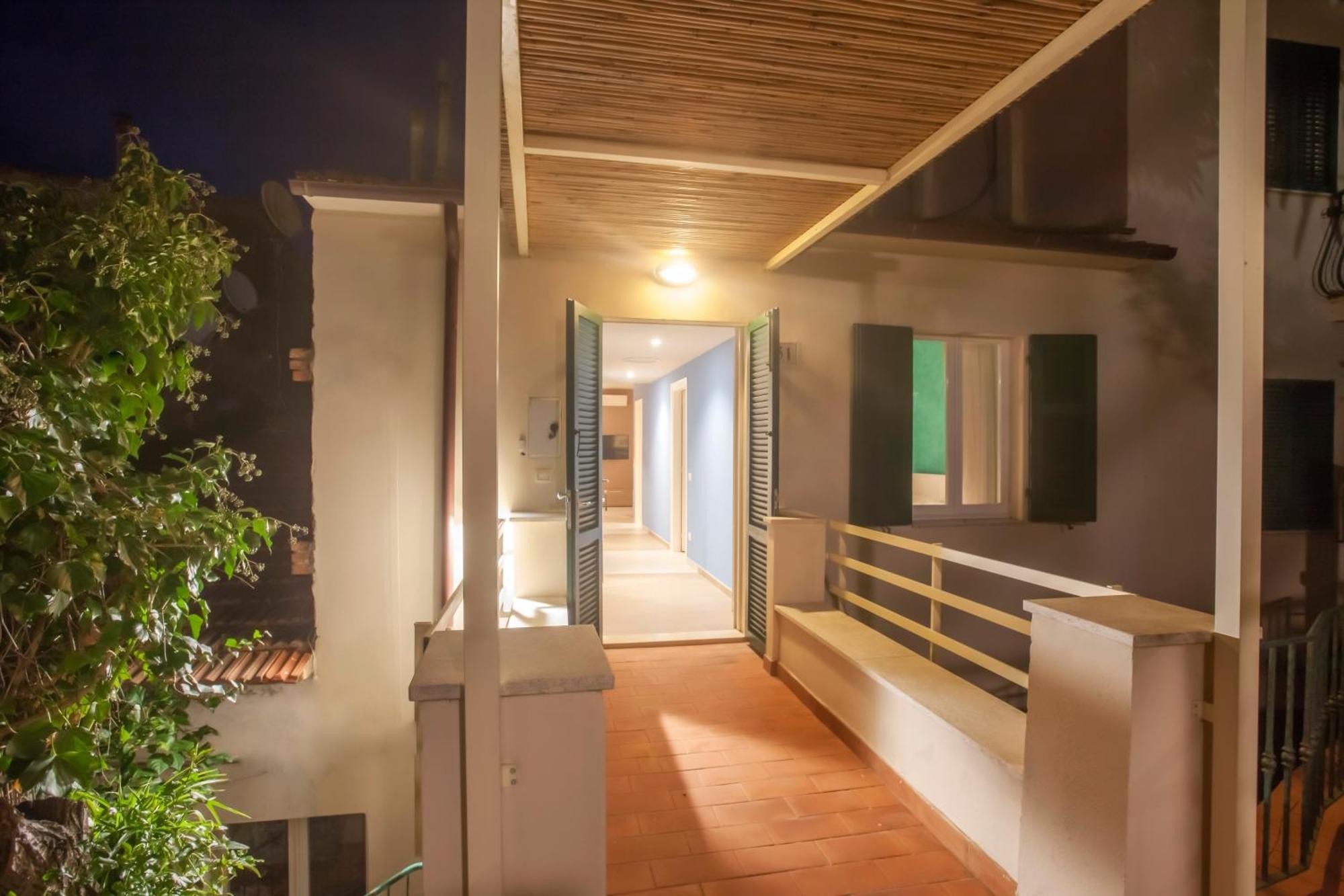 דירות פורטו סנטו סטפנו La Casa Al Mare מראה חיצוני תמונה