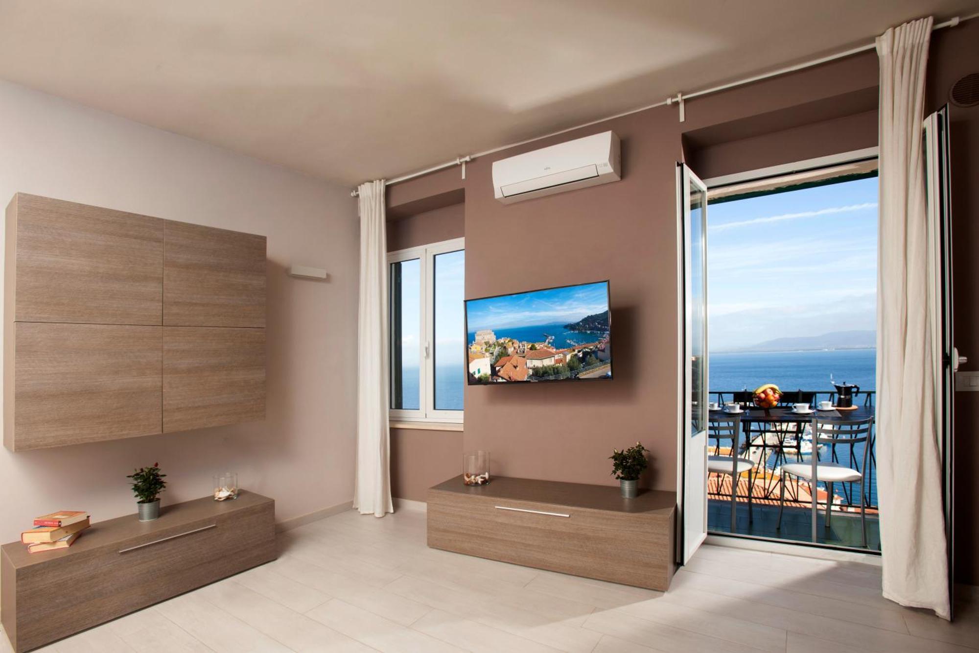 דירות פורטו סנטו סטפנו La Casa Al Mare מראה חיצוני תמונה